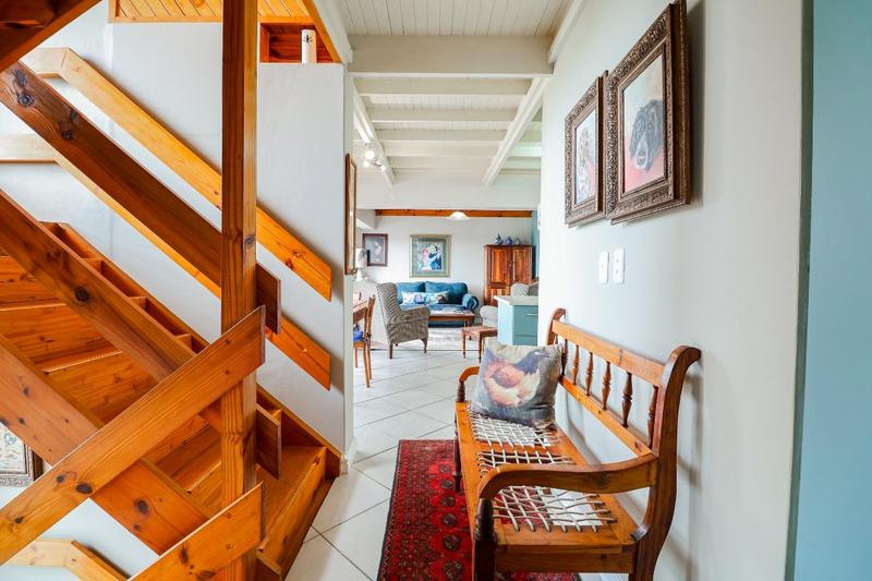 5 Bedroom Property for Sale in Outeniqua Strand Western Cape